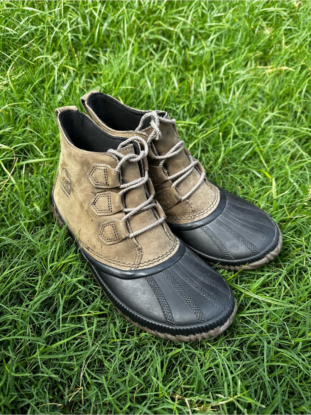 Sorel Women’s Out N About Ankle Lace Up Waterproof Duck Boots size 8.5